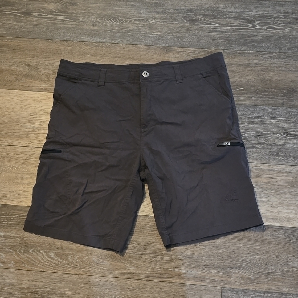 Gerry Weber Men's Size 40 Black Cargo Shorts Casual Style